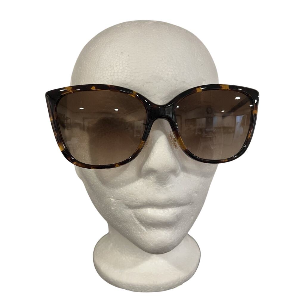 Coach HC 512013 Dark Tortoise Sunglasses & Case– Excellent Pre-Owned Condition